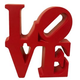 Replica LOVE Statue - Independence Visitor Center